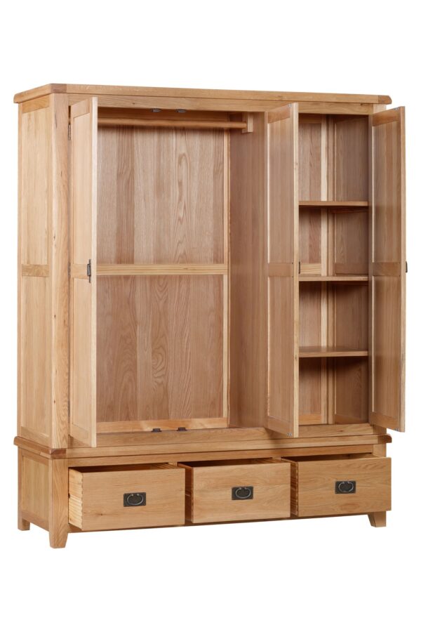 Minnesota Triple Wardrobe View 5